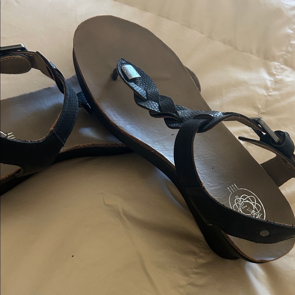 Farah Black Braided Sandals